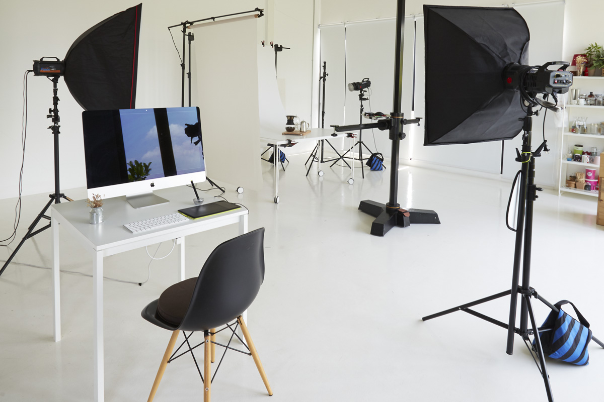 X1 Studio สตูดิโอถ่ายภาพ อุปกรณ์ทันสมัยครบครัน